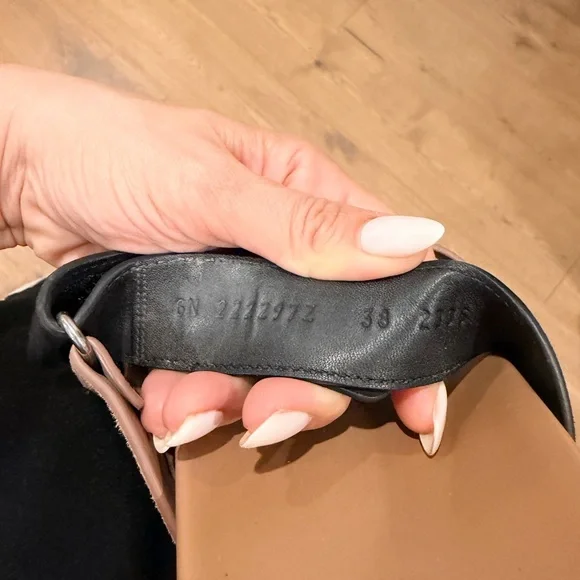 Hermes Chypre Sandals - Picture 8 of 8